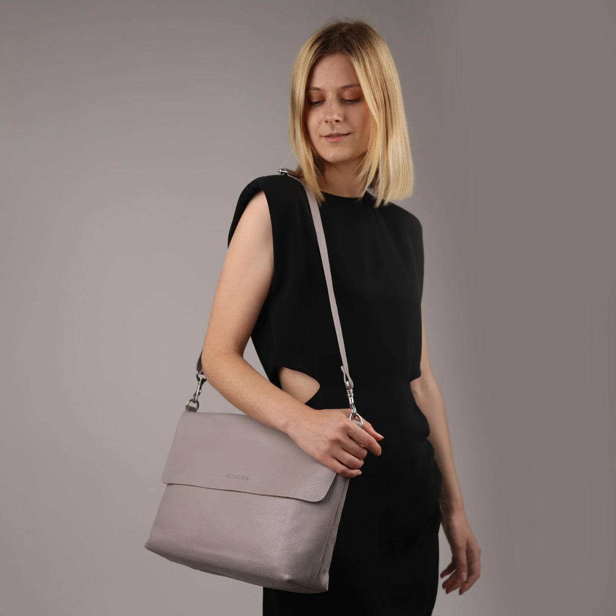 borsa a spalla vera pelle LIVA grande tracolla donna nero prodotto artigianale