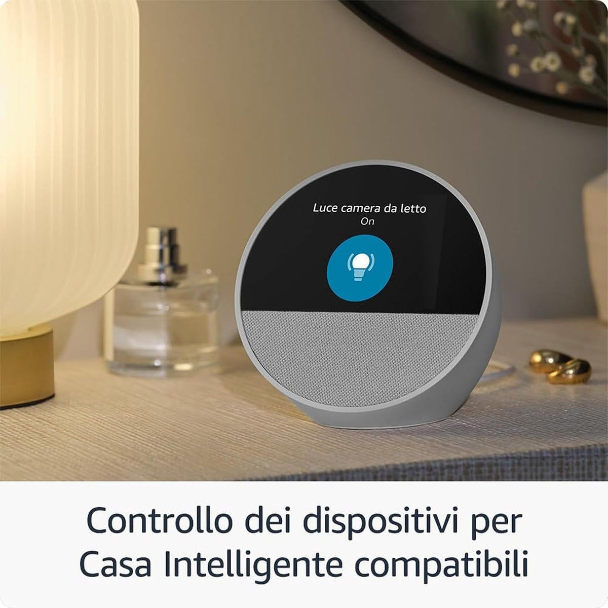 Amazon Echo Spot (Ultimo modello) | Bianco + WiZ Presa intelligente, compatibile con Alexa - Kit di base per Casa Intelligente