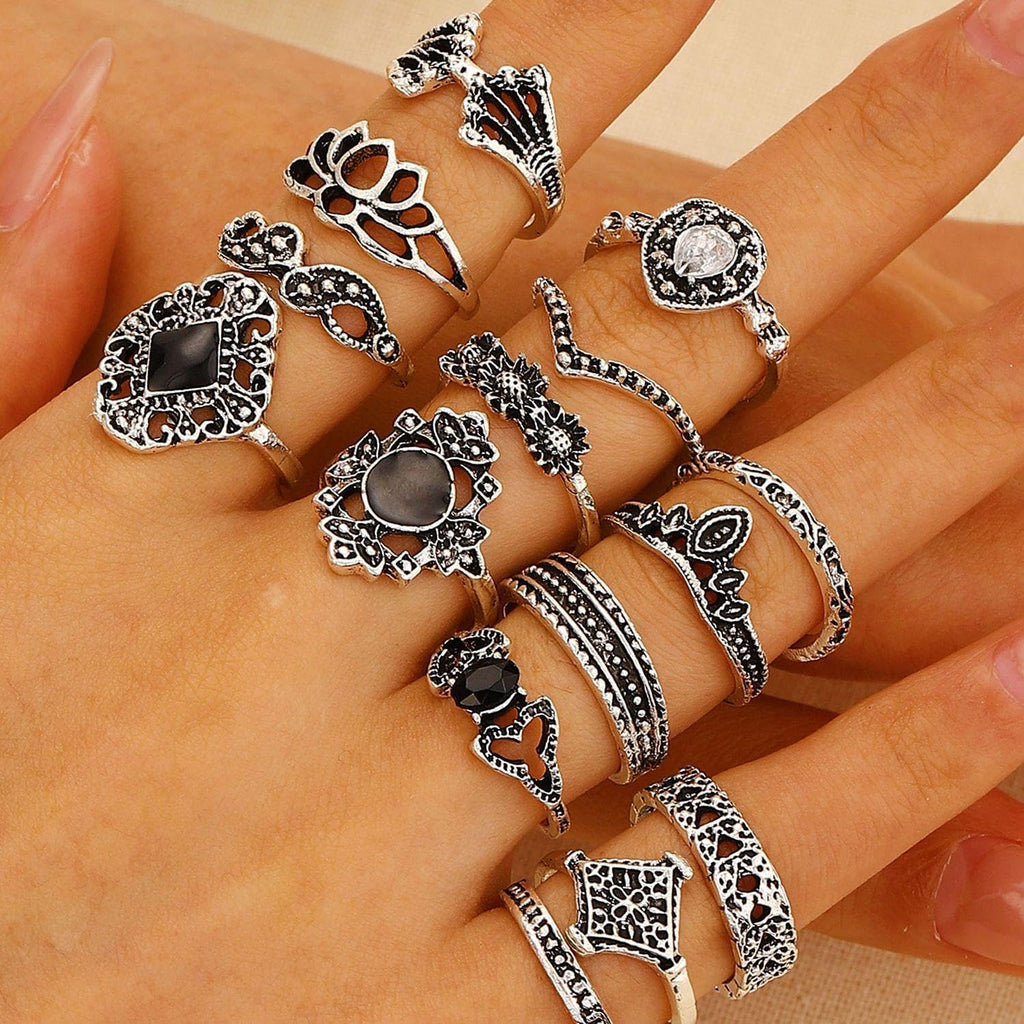 26 Parti di Anelli Gotici da Uomo e da Donna - Set di Gioielli in Argento con Vari Stili di Decorazioni