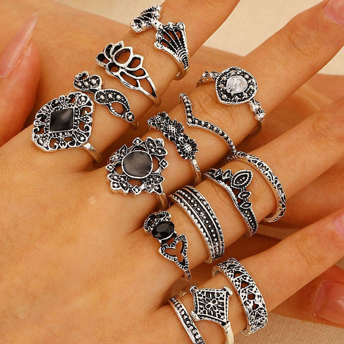 26 Parti di Anelli Gotici da Uomo e da Donna - Set di Gioielli in Argento con Vari Stili di Decorazioni